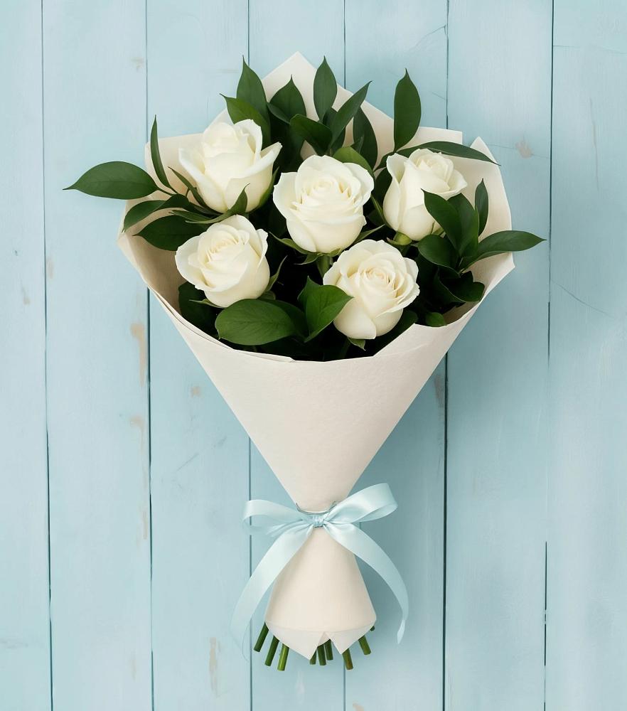 Букет цветов из: Розы в К.Либкнехте