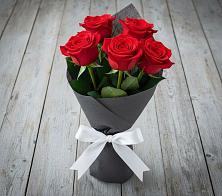 Букет 5 Красных роз Эдлесс Лав #REPLACE_PRED# К.Либкнехте
