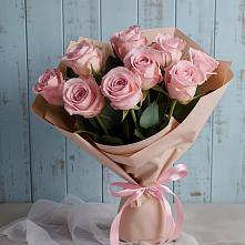 Букет цветов из:  Розы в К.Либкнехте