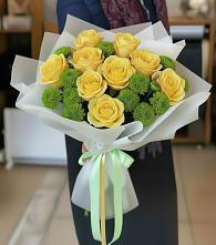 Букет цветов из:  Хризантемы и Розы в К.Либкнехте