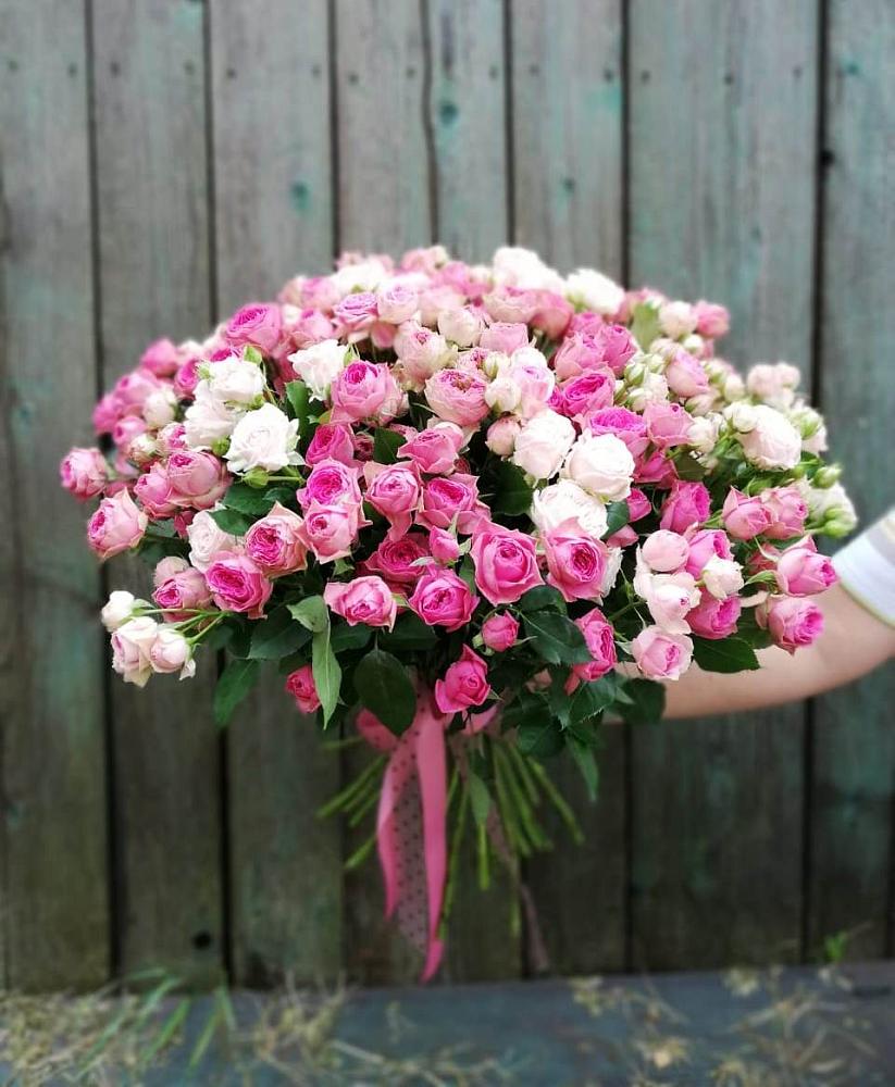 Букет Розовые кустовые розы Натали и Лав Лидия в К.Либкнехте