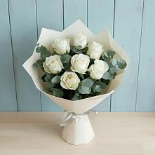Букет Белые розы в Эвкалипте в К.Либкнехте